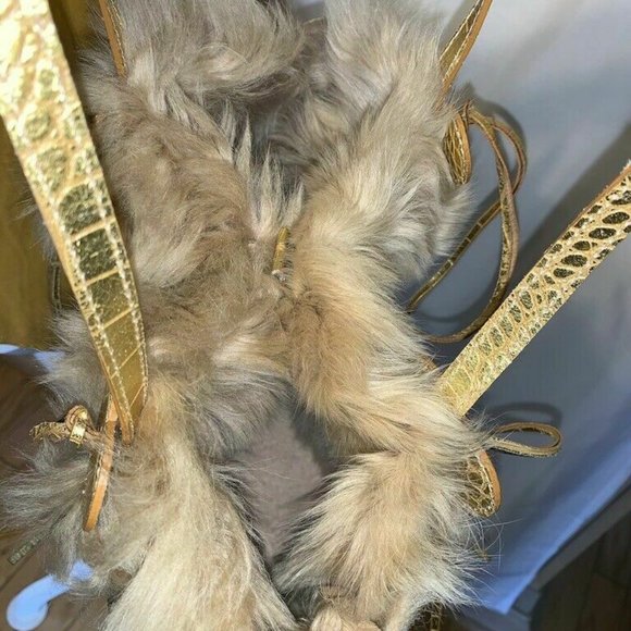 Handmade Women Tan/Gold Made of Natural Leather & Fur Shoulder Bag - Picture 4 of 9
